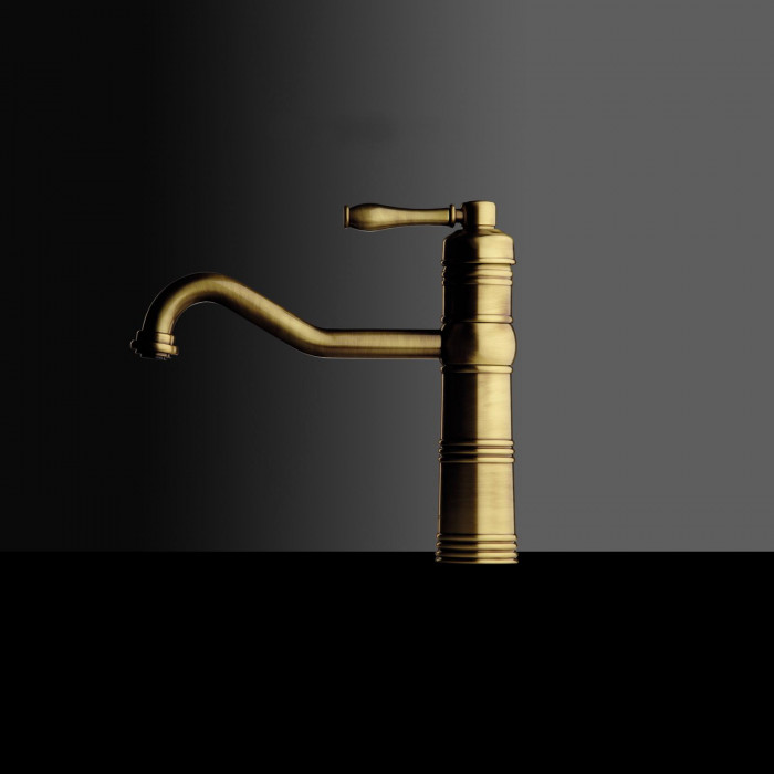 Chambord Clemence antický bronz