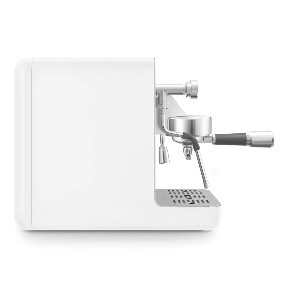 Minipro espresso kávovar Smeg EMC02WHMEU matná biela