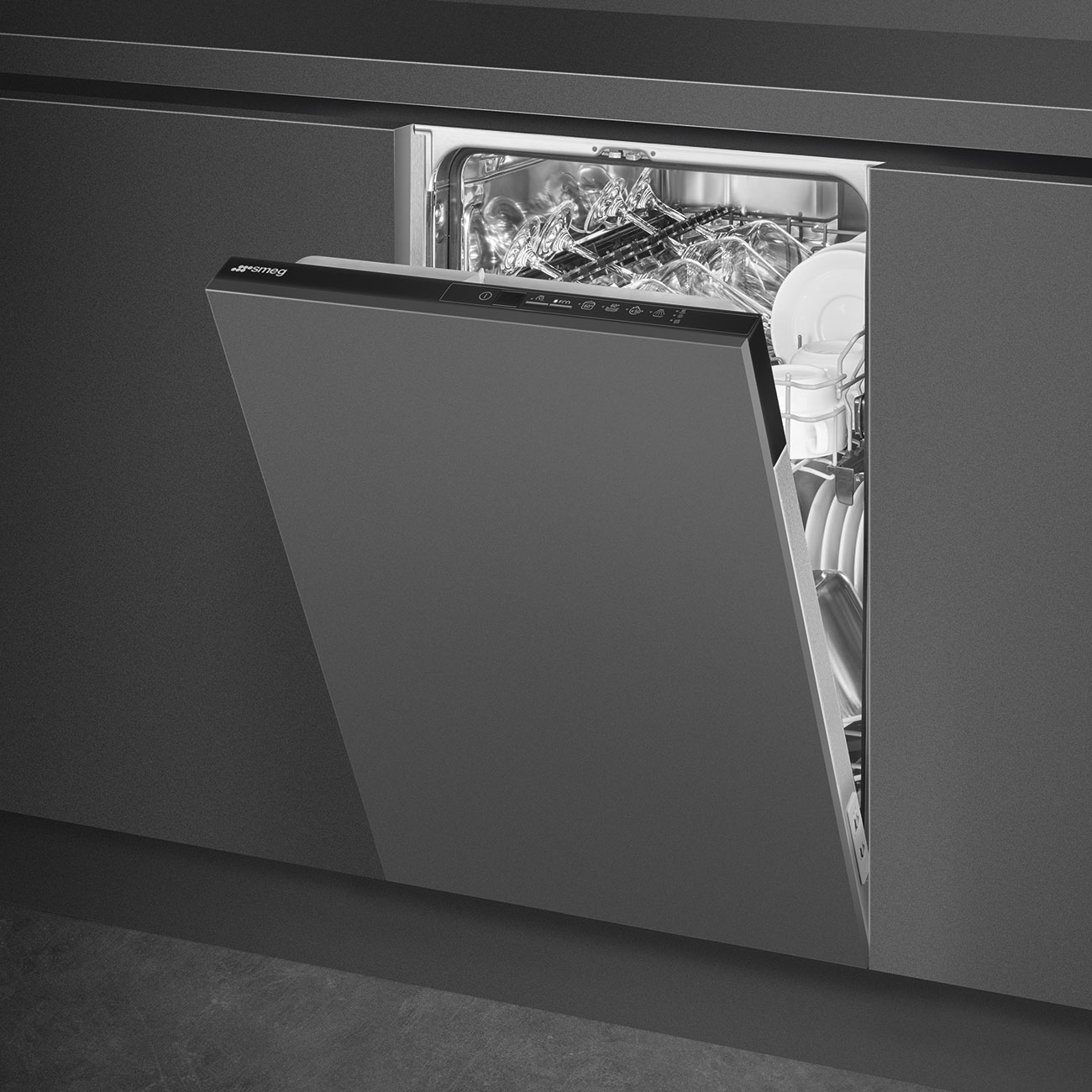 Vstavaná umývačka Smeg Universal ST4512IN čierna