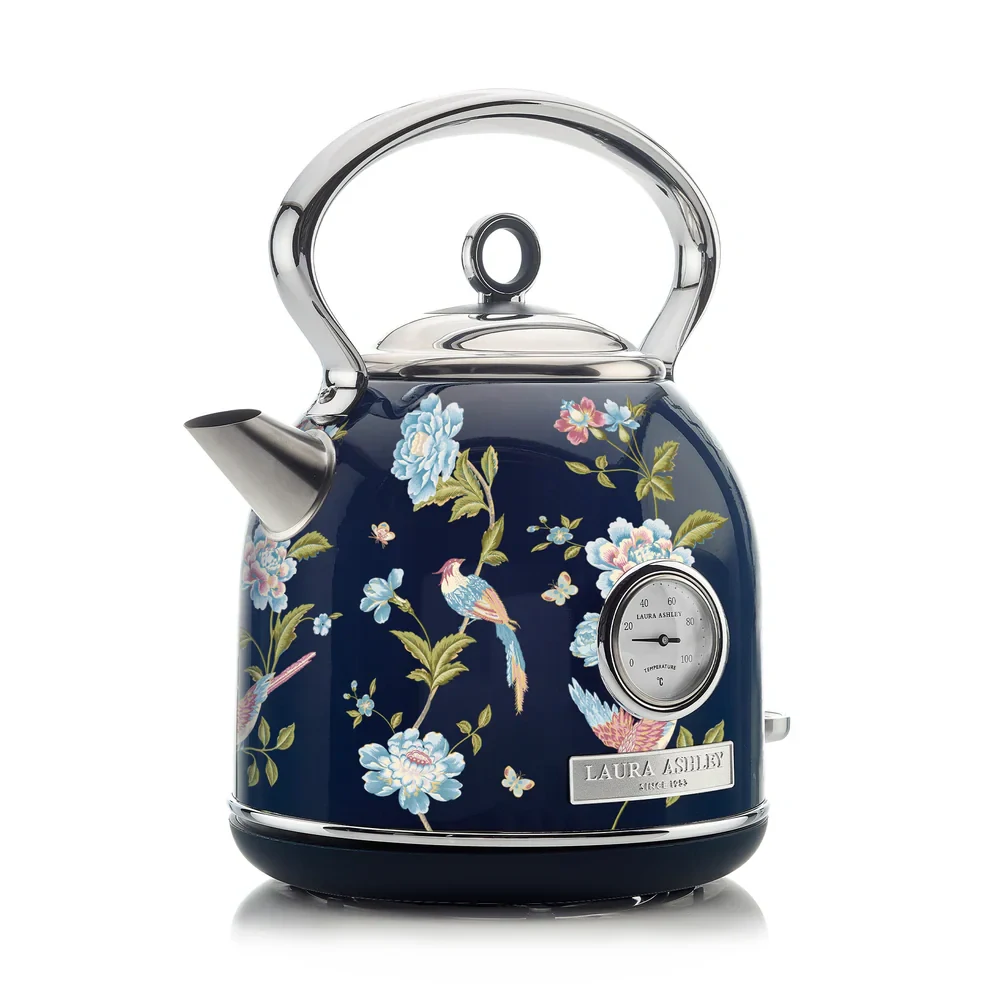 Laura Ashley rýchlovarná kanvica Elveden Navy 1,5 l – štýlová kanvica v námorníckej modrej s elegantným vzorom