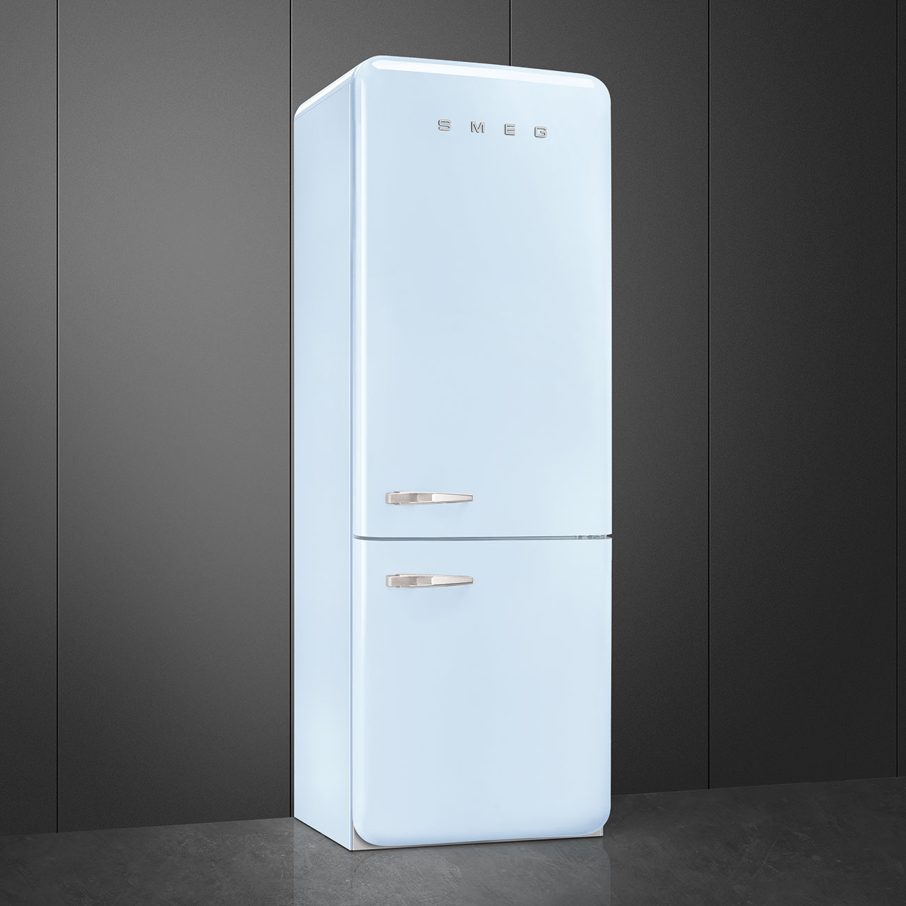 Kombinovaná chladnička s mrazničkou Smeg FAB38RPB5 pastel modrá pravý pánt