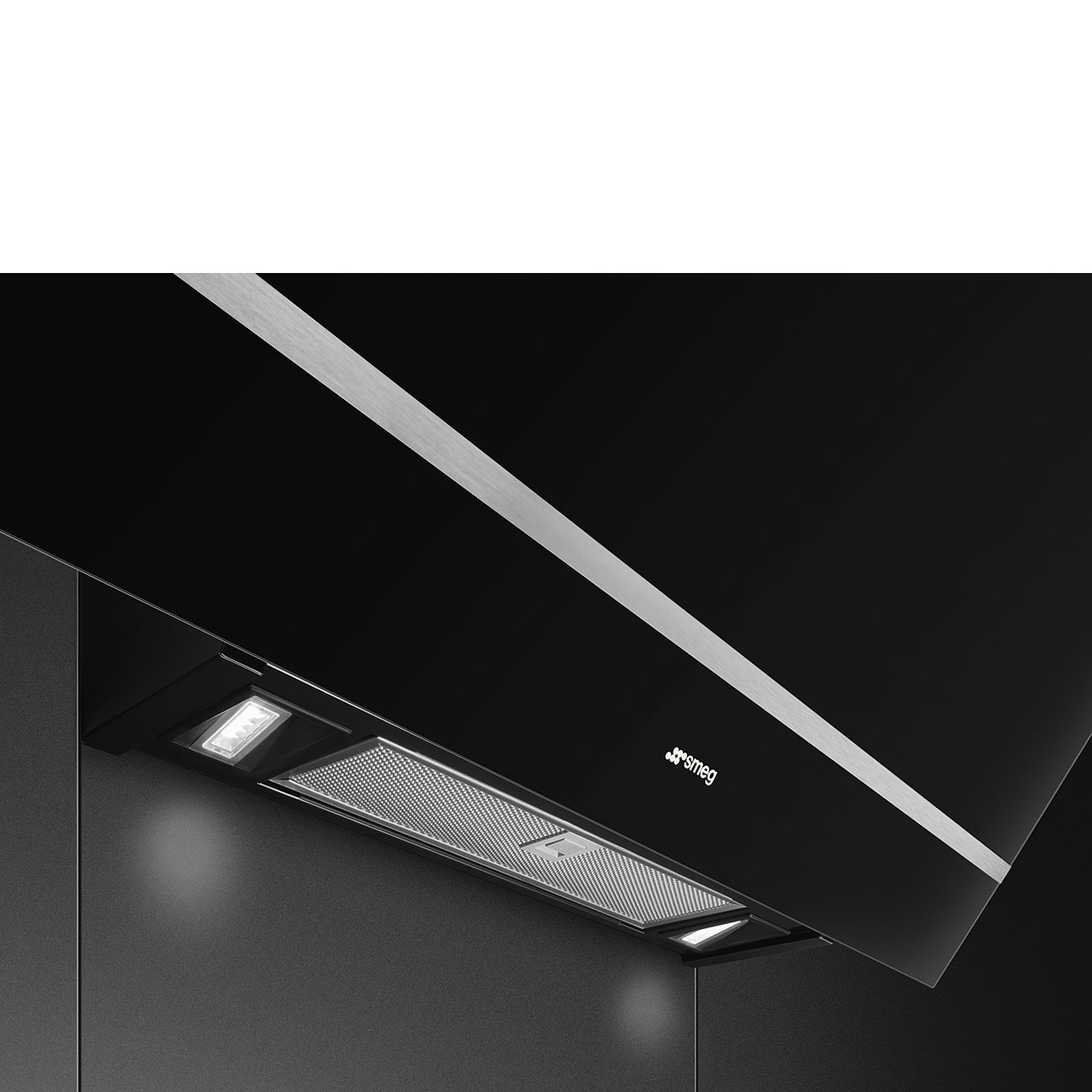 Digestor Smeg Universale KV28N čierna