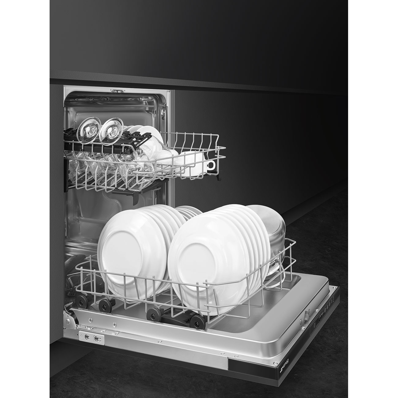 Vstavaná umývačka Smeg Universal ST4512IN čierna